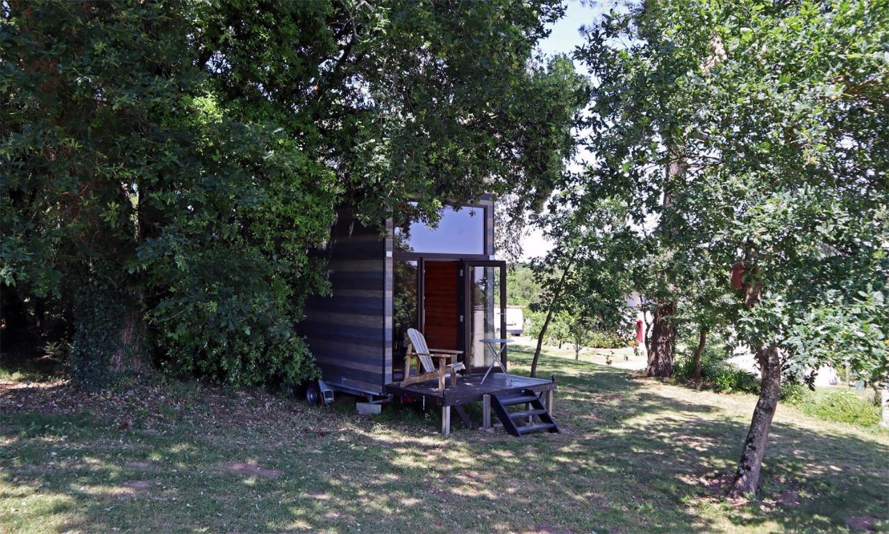 Gites & Tiny Houses Les Hauts De Toulvern Baden Camera foto