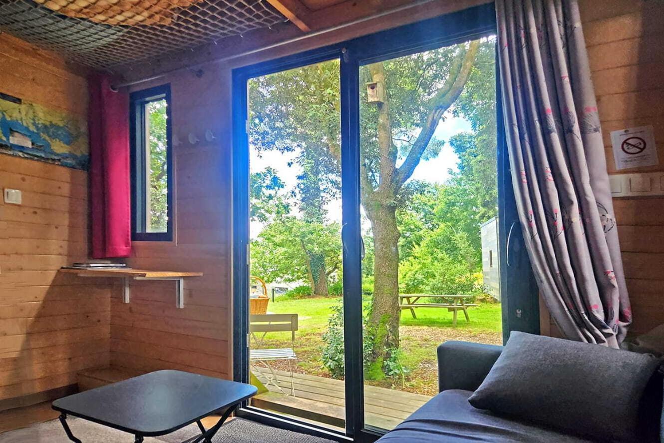 Gites & Tiny Houses Les Hauts De Toulvern Baden Camera foto